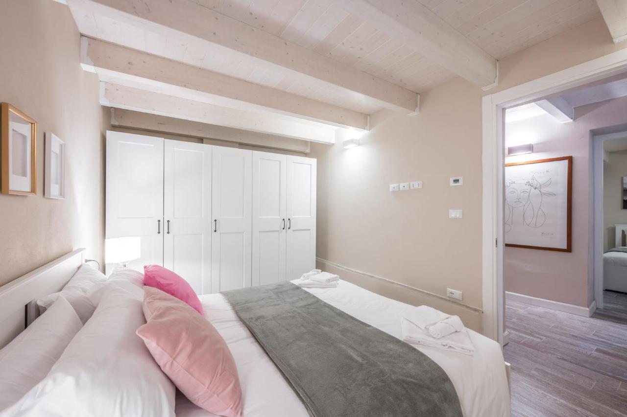 Broccaindosso Wood Apartments 5* Болонья Екстер'єр фото