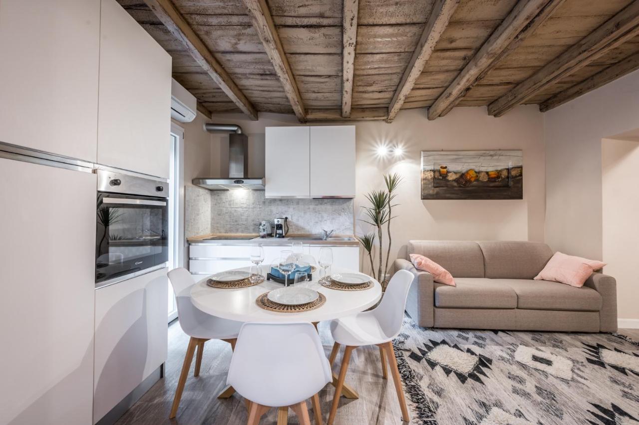 Broccaindosso Wood Apartments 5* Болонья Екстер'єр фото