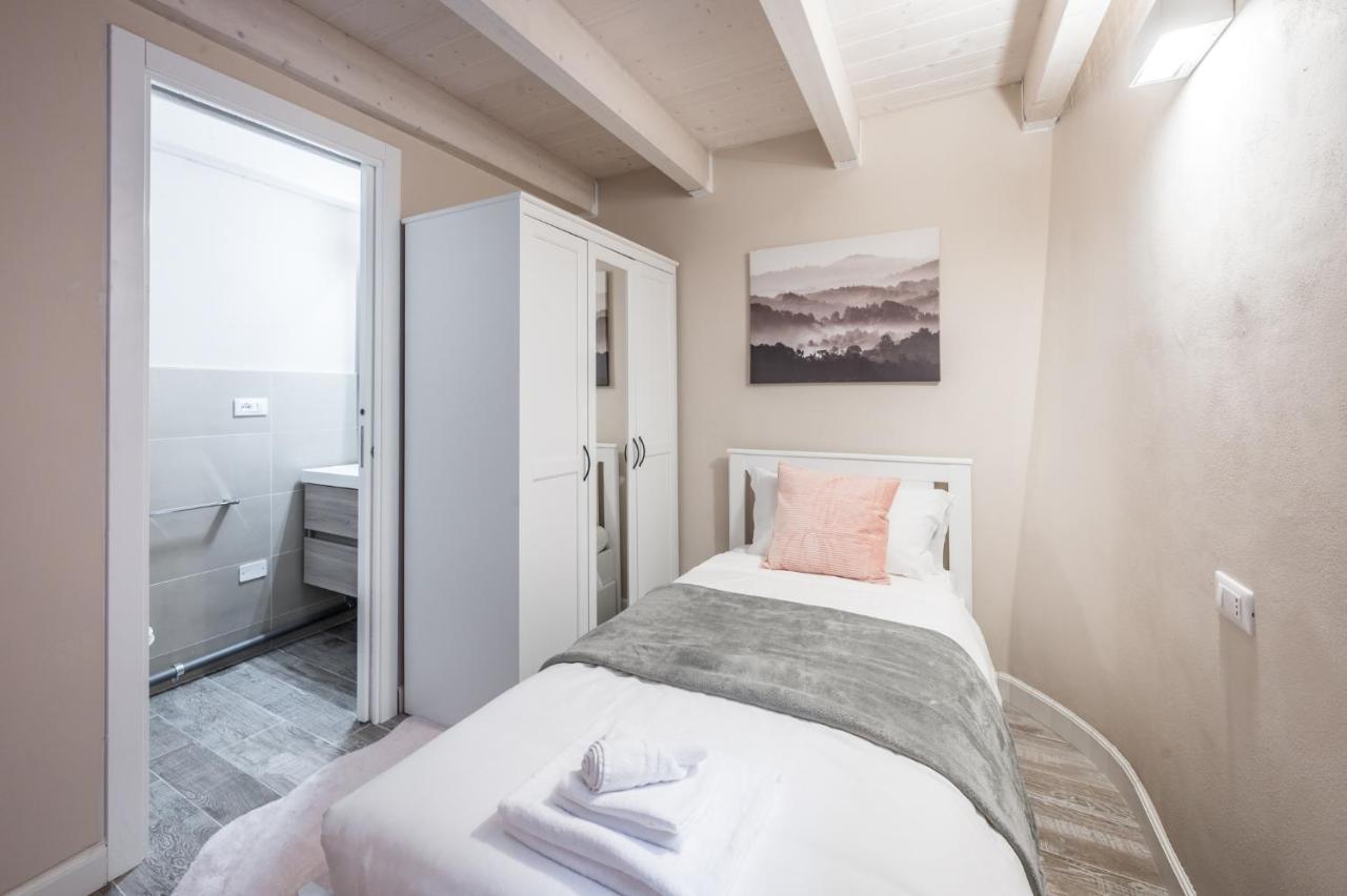 Broccaindosso Wood Apartments 5* Болонья Екстер'єр фото