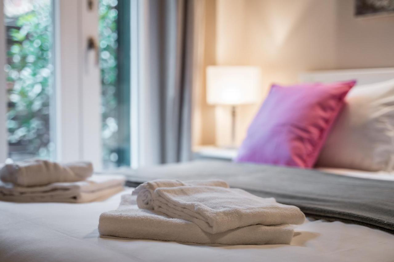 Broccaindosso Wood Apartments 5* Болонья Екстер'єр фото