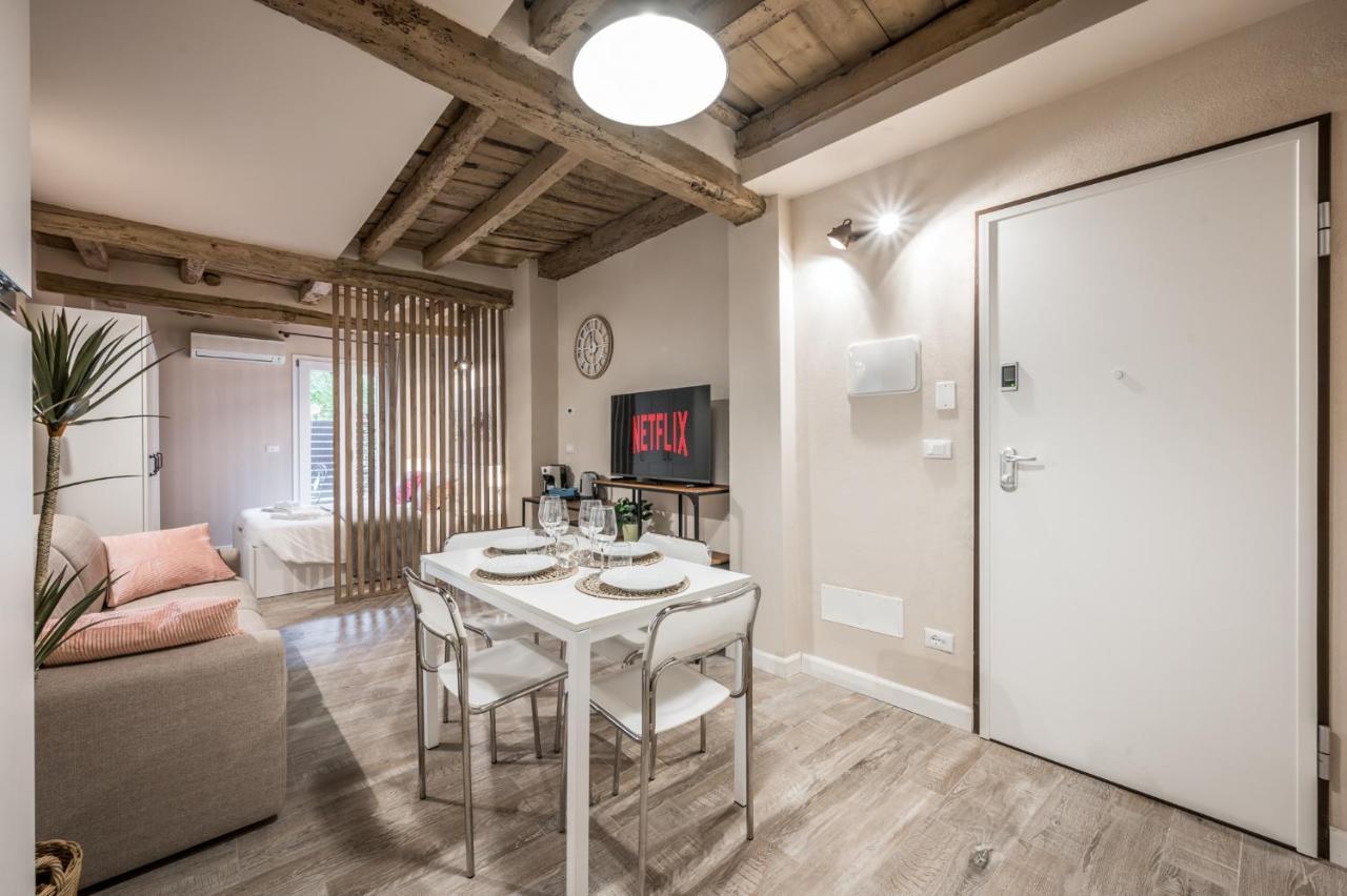 Broccaindosso Wood Apartments 5* Болонья Екстер'єр фото